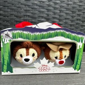 Tsum Tsum chip and dale Canada set